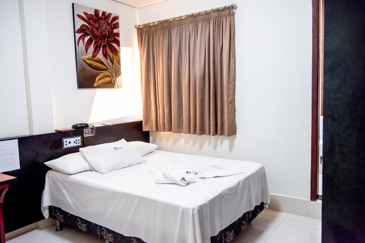 Bougainville Barreiras Barreiras  Luaran gambar